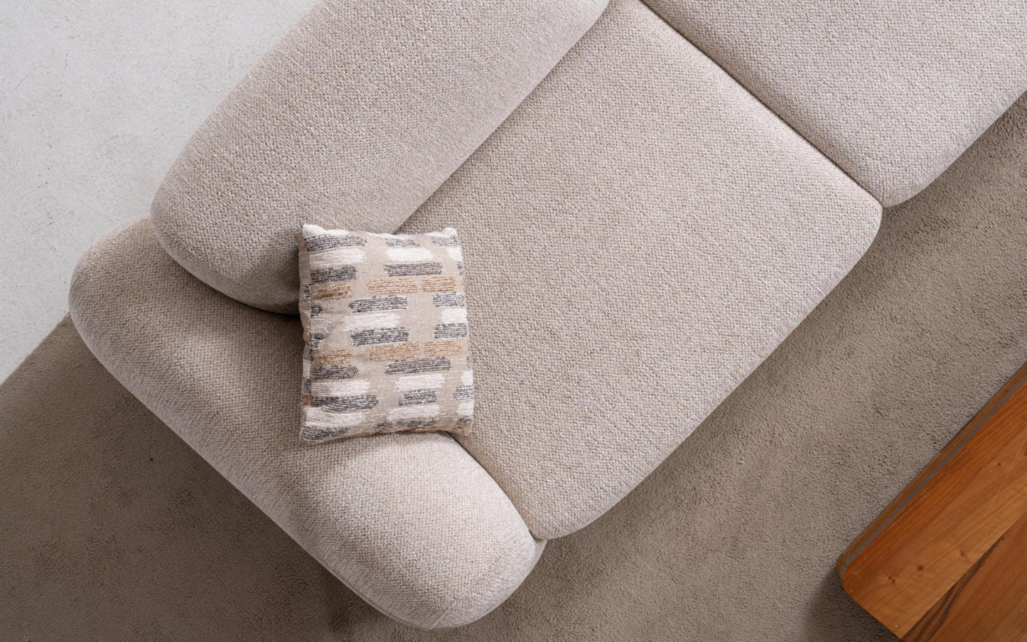 Salda Sofa Set