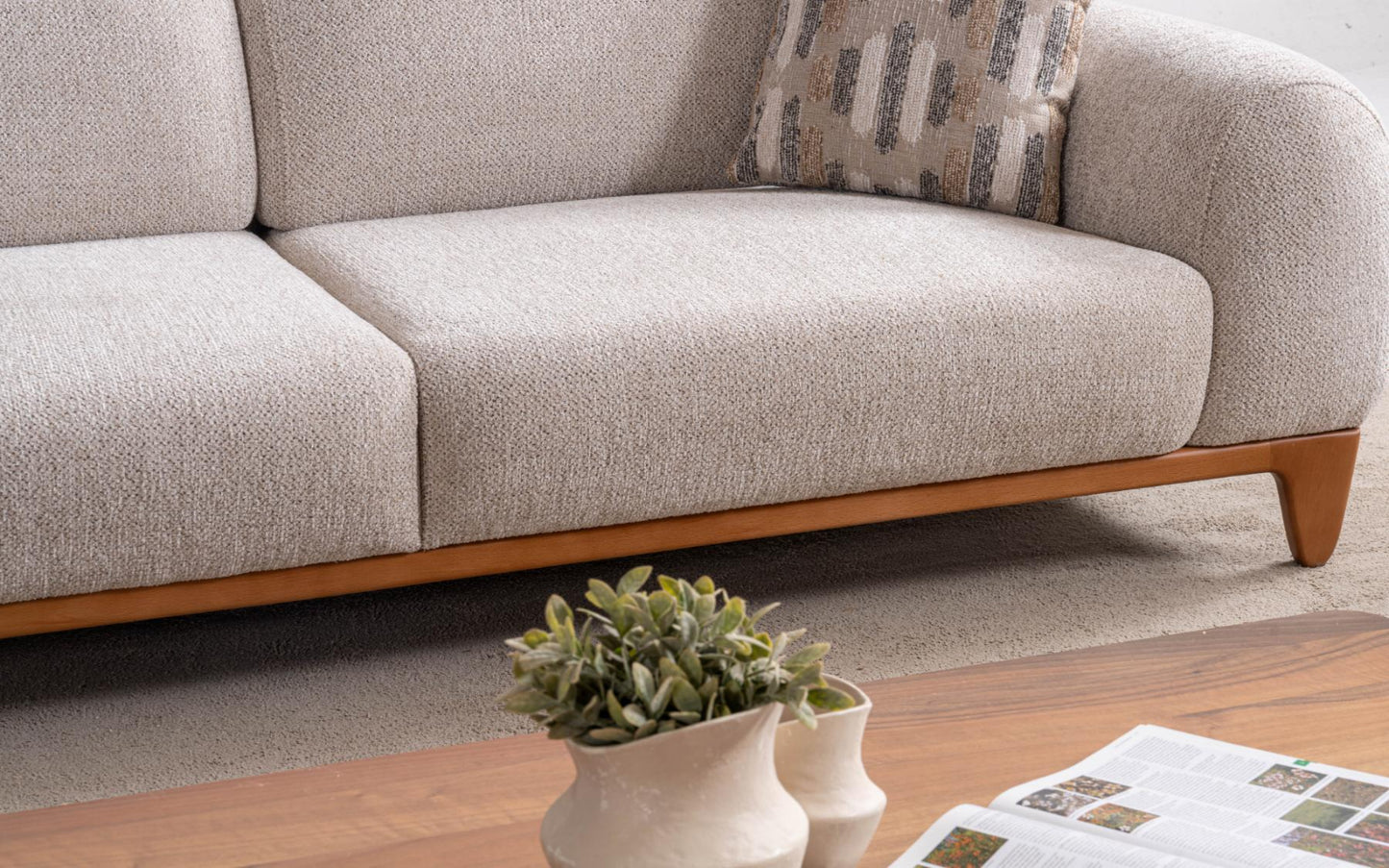 Salda Sofa Set
