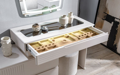 Petra Bedroom Set